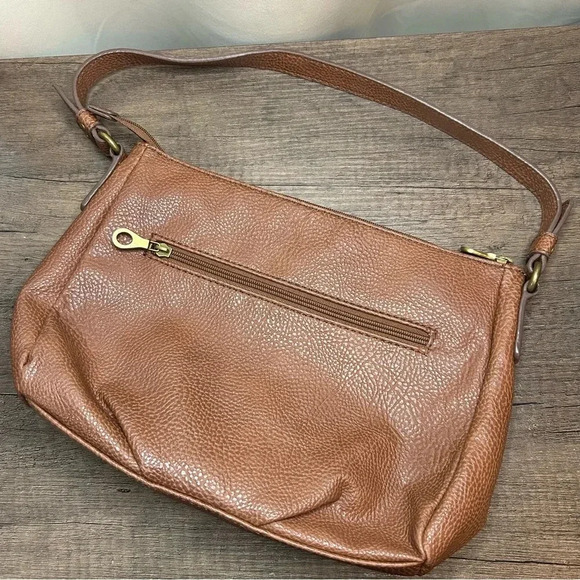 Relic Collection Faux Brown Leather Pebble Texture Satchel - Picture 2 of 5